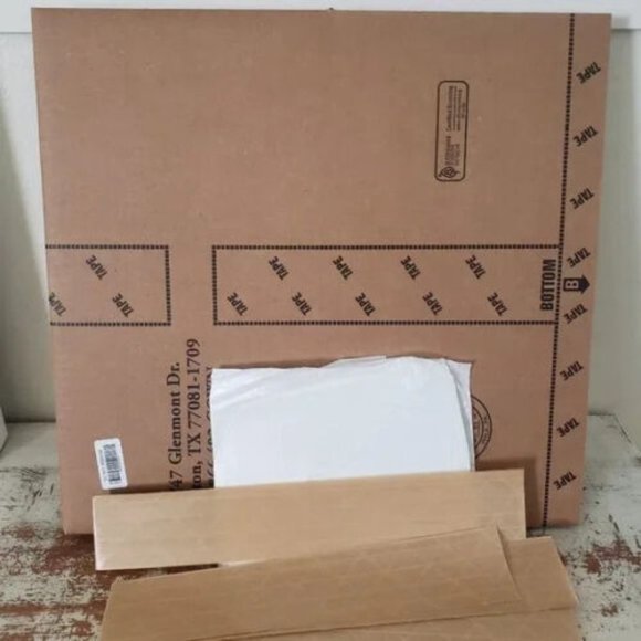 NWOT Love Me Forever Gown Cleaning & Preservation Kit - Picture 6 of 9